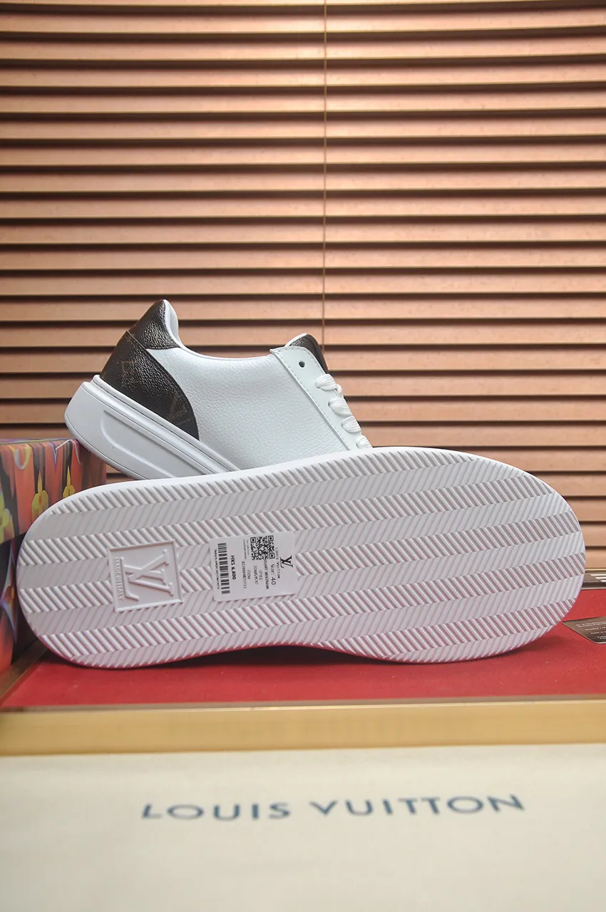 Men's shoes 💰540💶[LOUIS VUITTON] Original order price (water-dyed cowhide lining) new model 🍀LV Louis Vuitton * - top version of LV classic trendy shoes! Made of imported original cowhide, water-dyed cowhide lining, and original wear-resistant rubber outsole! High quality products! Code number 38-45 (45 is custom-made and cannot be returned or exchanged)